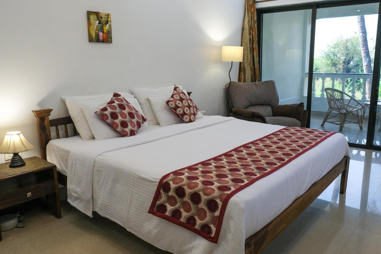 Shanu'S Seaside Inn - A Family-Run Guesthouse Just 100 Metres From Candolim Beach 외부 사진