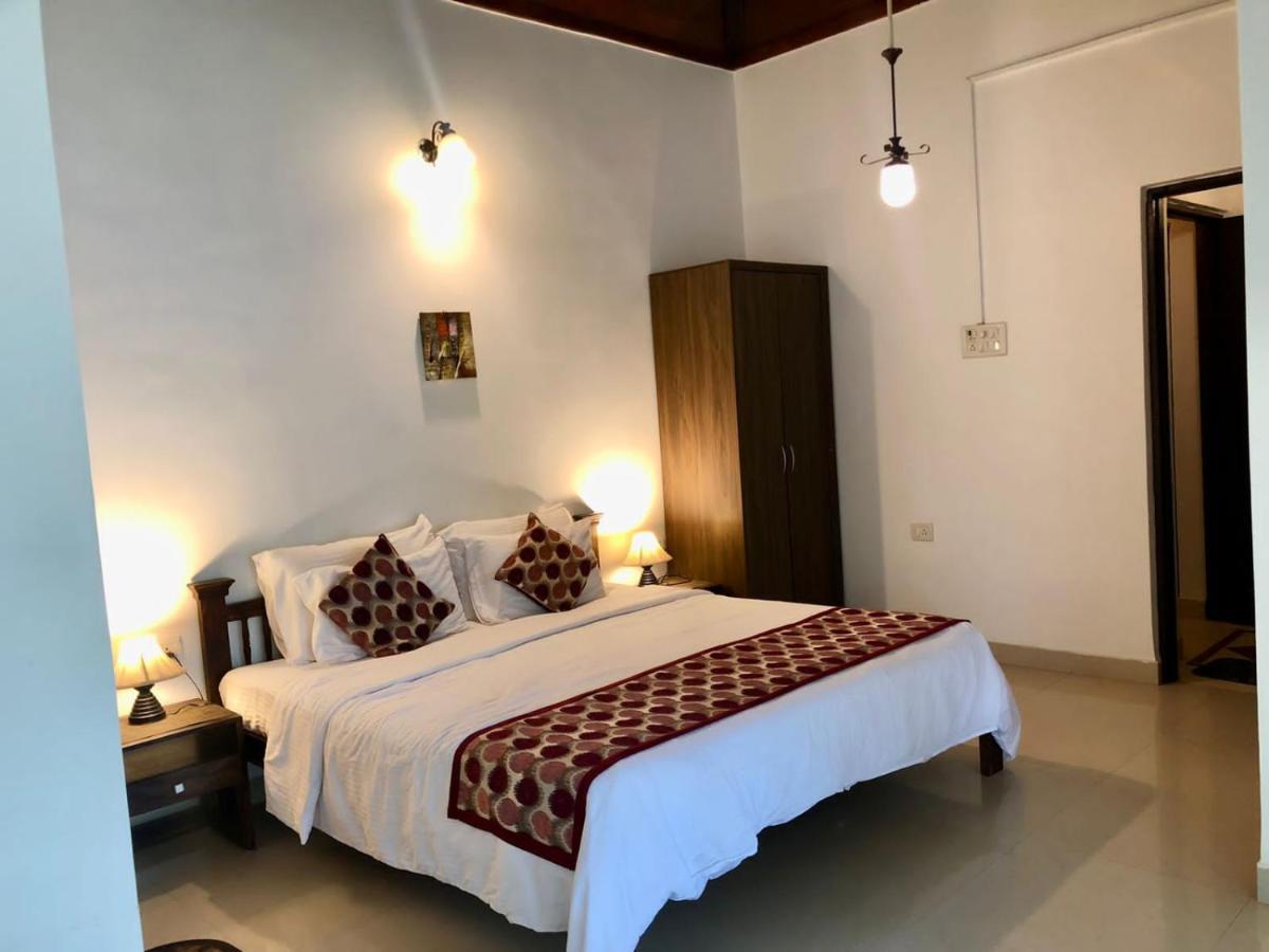 Shanu'S Seaside Inn - A Family-Run Guesthouse Just 100 Metres From Candolim Beach 외부 사진