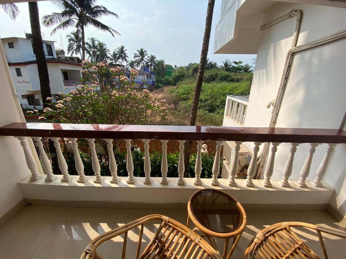 Shanu'S Seaside Inn - A Guesthouse, 100 Metres To Candolim Beach 외부 사진